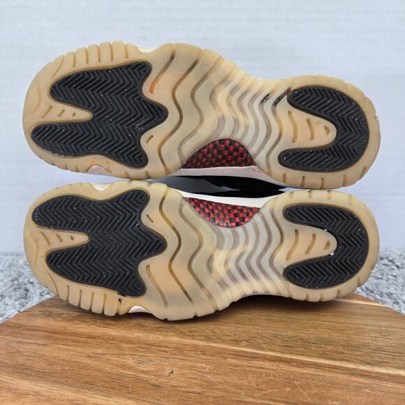 Jordan 11 Retro Low 72-10 GS Black Red Athletic Daily Sneaker Kids 7Y 528896-001 - Picture 9 of 13